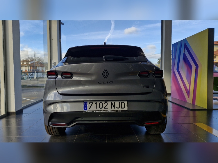 Renault Clio  foto 16