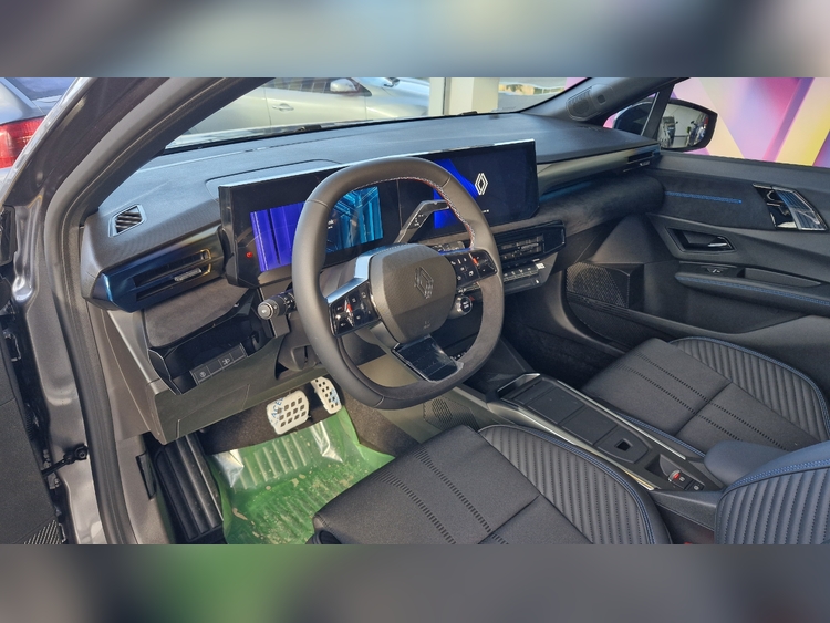 Renault Clio  foto 18